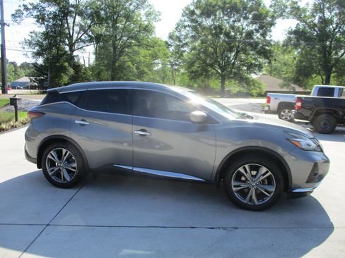 Used 2019 Nissan Murano Platinum FWD image 9