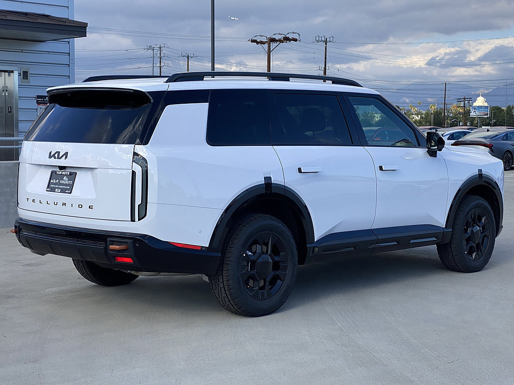 New 2027 Kia Telluride SX X-Pro AWD/4WD image 3