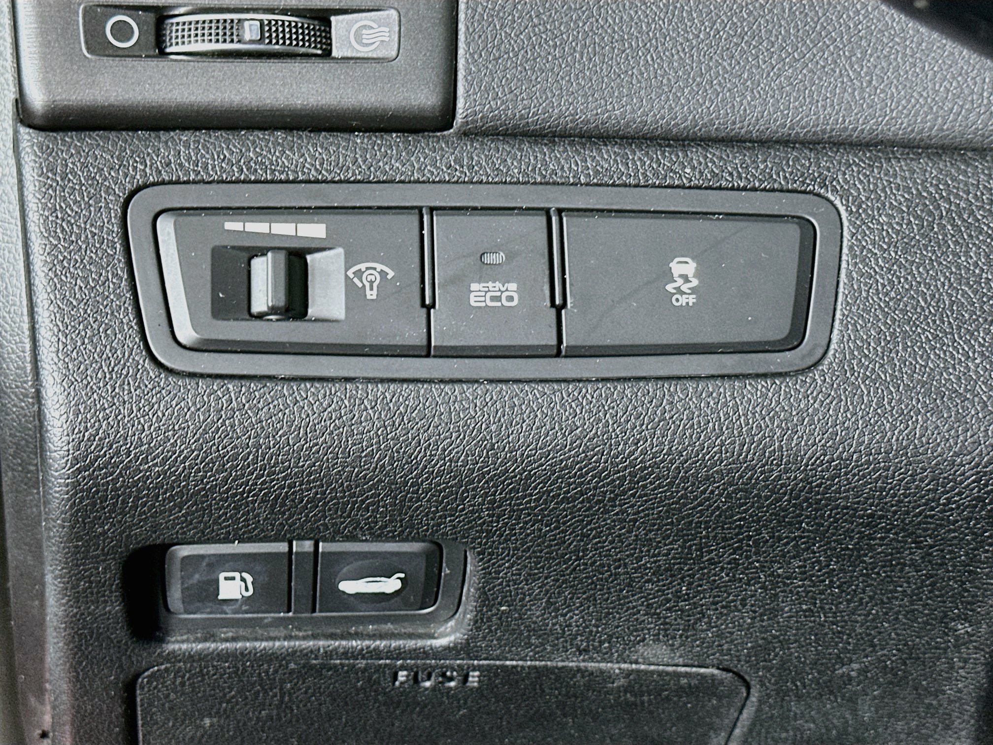 Used 2011 Hyundai Sonata SE FWD image 16