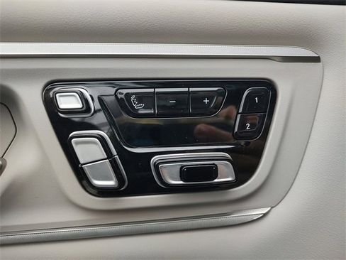 Used 2025 RAM 1500 Tungsten w/ Bed Utility Group image 31