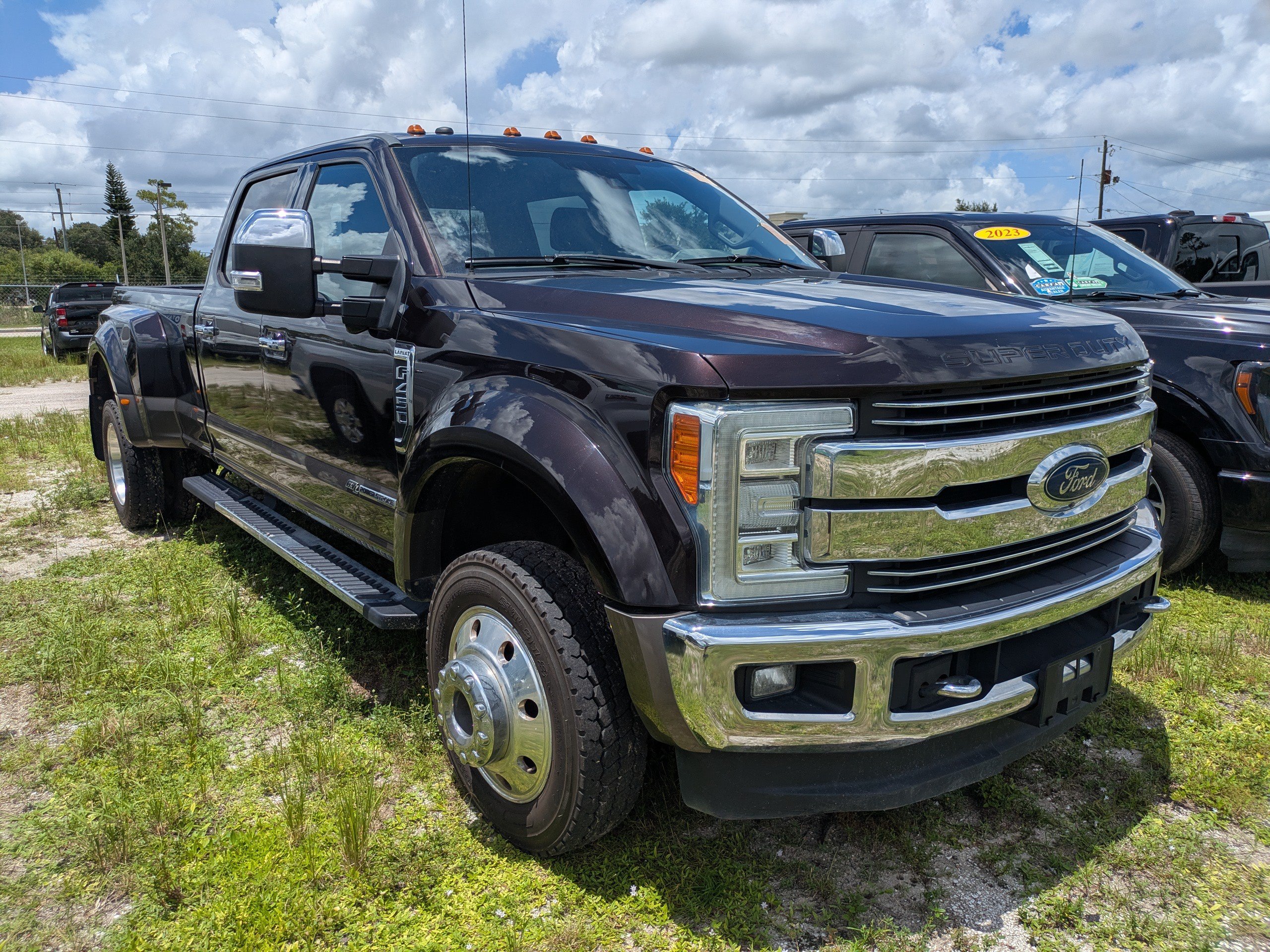 Used 2018 Ford F450 Lariat w/ Lariat Ultimate Package AWD/4WD image 2