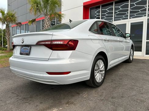 Used 2019 Volkswagen Jetta S FWD image 4