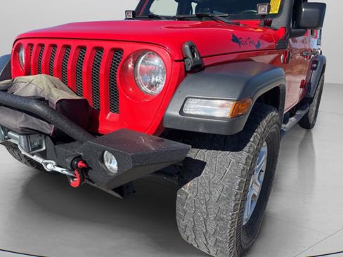 Used 2021 Jeep Wrangler Unlimited Sport image 4