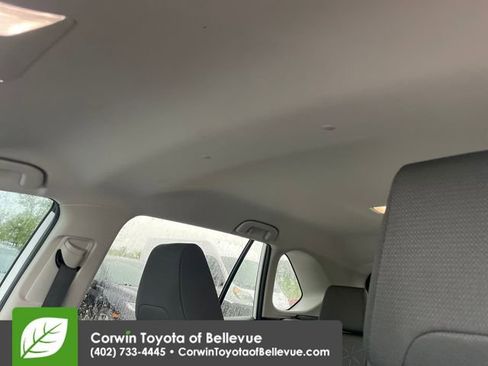 Used 2024 Toyota RAV4 XLE FWD image 24