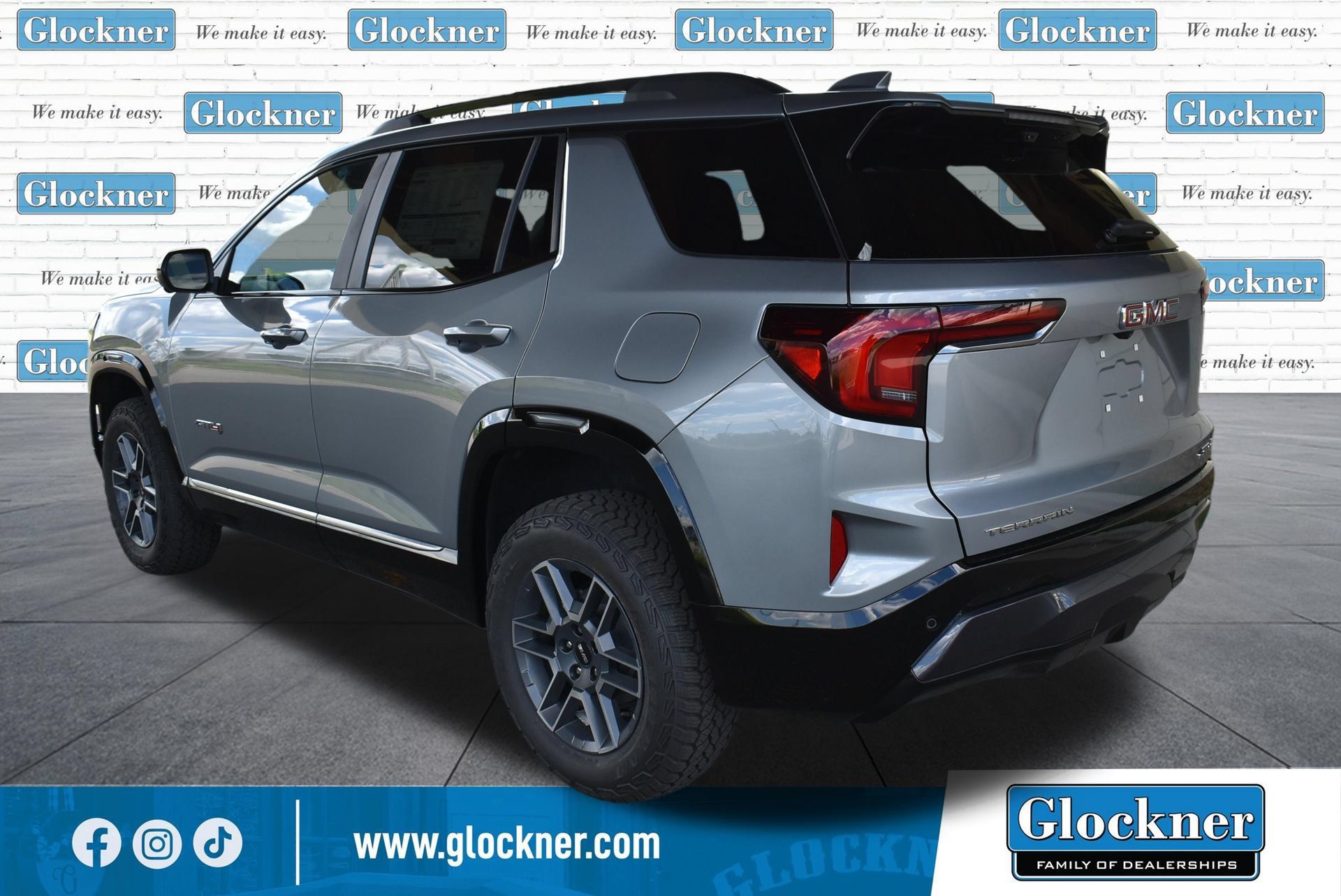 New 2026 GMC Terrain AT4 w/ Technology Package II AWD/4WD image 8