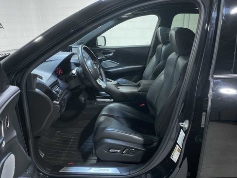 Used 2023 Acura RDX A-Spec image 2