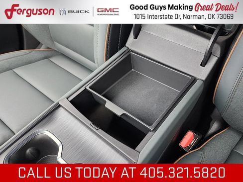 New 2026 GMC Acadia AT4 w/ Super Cruise Package AWD/4WD image 35