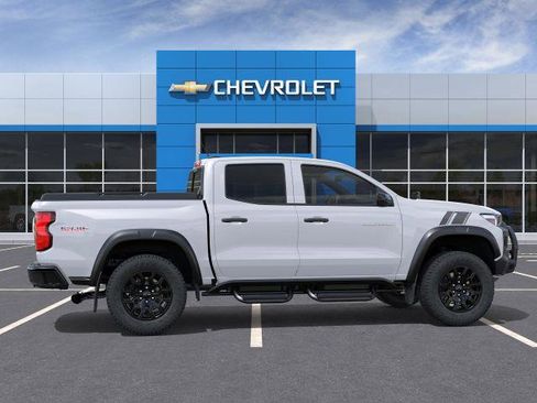 New 2025 Chevrolet Colorado Trail Boss w/ Off-Road Front Bumper Package image 5