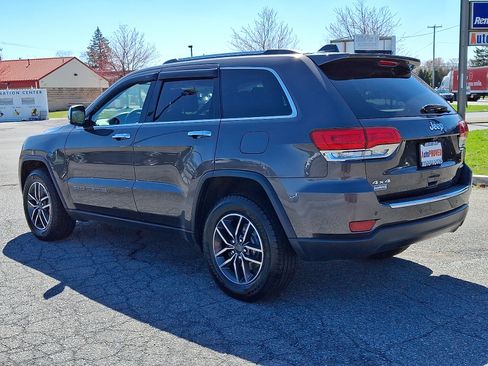 Used 2019 Jeep Grand Cherokee Limited image 4