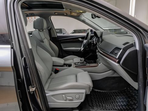 Used 2024 Audi Q5 2.0T Premium Plus AWD/4WD image 36