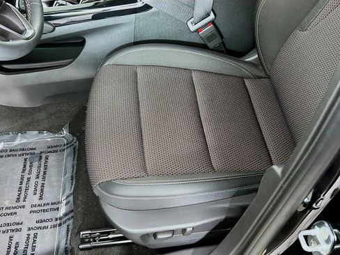 Used 2023 Buick Envision Preferred image 16