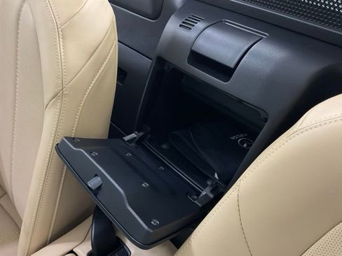 Used 2025 MAZDA MX-5 Miata Grand Touring w/ Weather Package image 43