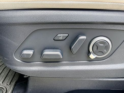 Used 2024 Hyundai Palisade Calligraphy FWD image 32