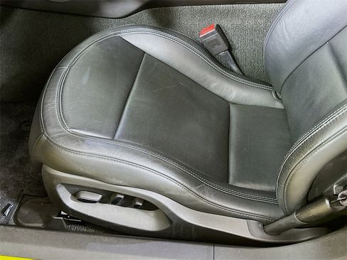 Used 2014 Chevrolet Corvette Stingray Coupe w/ 2LT Preferred Equipment Group image 8