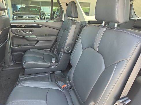 Used 2024 Honda Pilot EX-L image 14