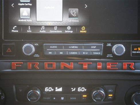 Used 2026 Nissan Frontier PRO-4X w/ Tow Package image 14