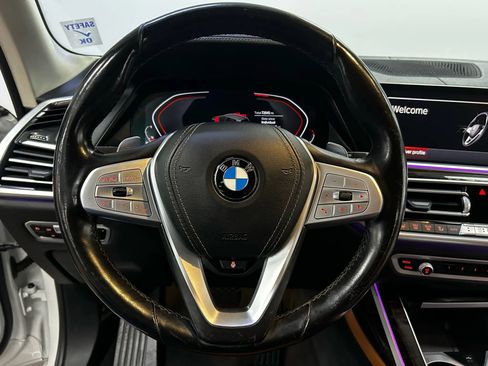 Used 2019 BMW X7 xDrive40i w/ Parking Assistance Package AWD/4WD image 17