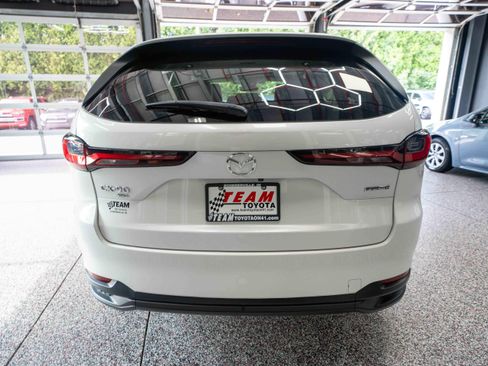 Used 2024 MAZDA CX-90 3.3 Turbo w/ Select Package AWD/4WD image 2