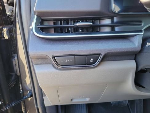 New 2026 Kia Carnival EX image 10