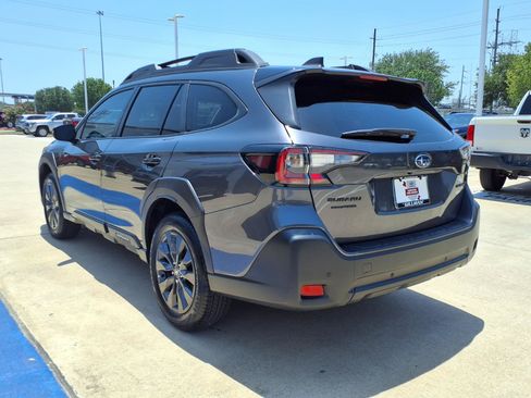 Certified 2025 Subaru Outback Onyx Edition AWD/4WD image 3