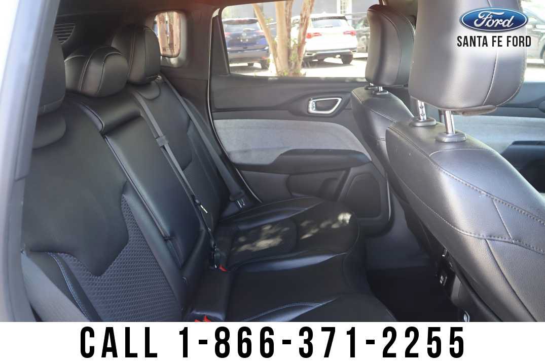 Used 2024 Jeep Compass Latitude w/ Altitude Special Edition AWD/4WD image 24