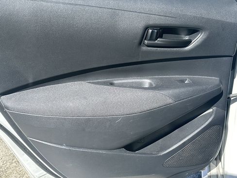 Used 2024 Toyota Corolla LE image 21
