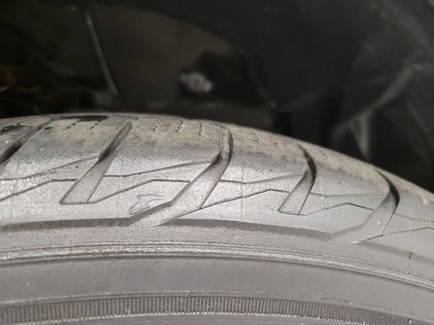 Used 2014 Toyota Highlander XLE image 5