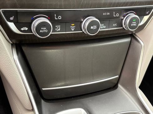 Used 2021 Honda Accord EX-L image 23