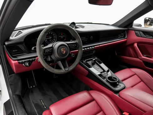 Used 2022 Porsche 911 Carrera 4 GTS AWD/4WD image 6
