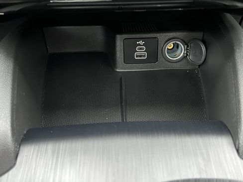 Used 2024 Ford Escape ST-Line w/ Tech Pack #1 image 23