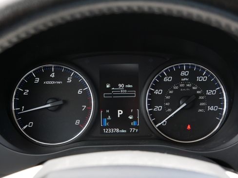 Used 2015 Mitsubishi Outlander SE FWD image 21