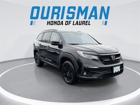 Used 2022 Honda Pilot TrailSport image 2