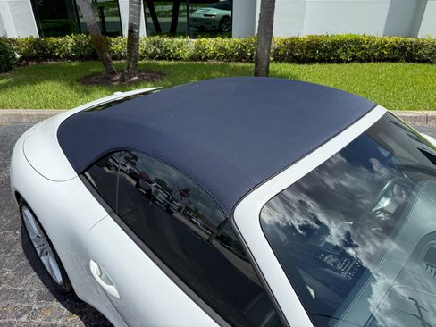 Used 2018 Porsche 911 Carrera image 20