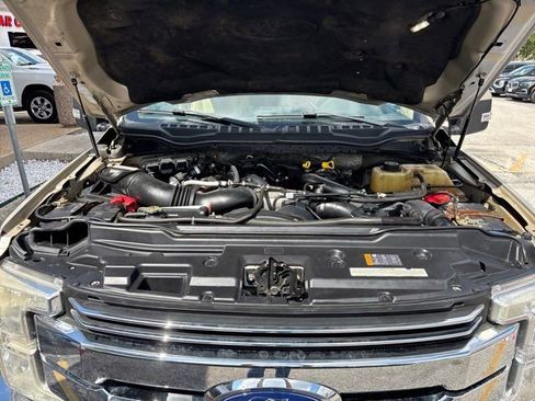 Used 2017 Ford F350 Lariat w/ Lariat Ultimate Package AWD/4WD image 71