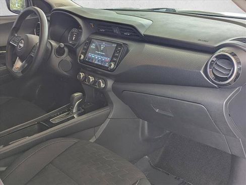 Used 2023 Nissan Kicks SV FWD image 20