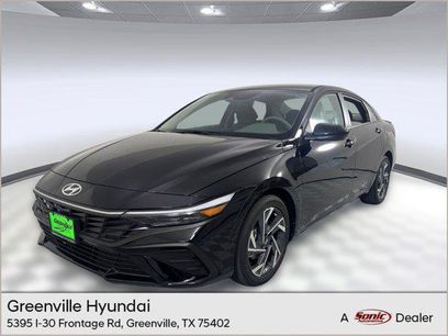 New 2025 Hyundai Elantra SEL