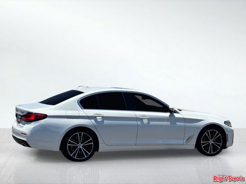 Used 2021 BMW 530i w/ Convenience Package RWD image 5