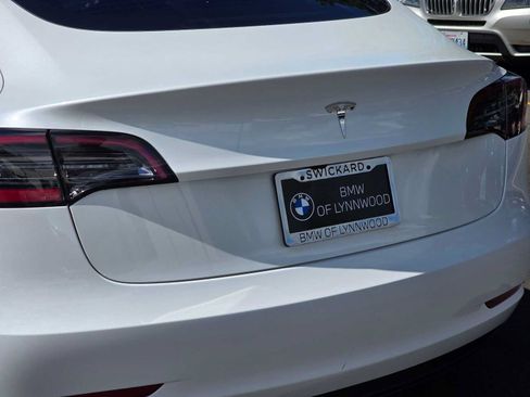 Used 2023 Tesla Model 3 Standard Range RWD image 13