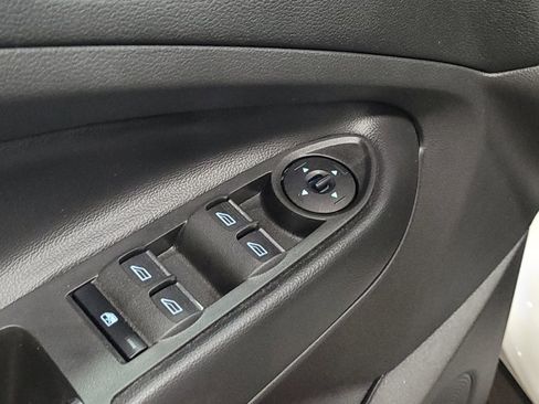 Used 2017 Ford Escape Titanium FWD image 27
