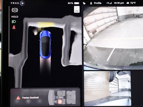 Used 2023 Tesla Model 3 Standard Range RWD image 14