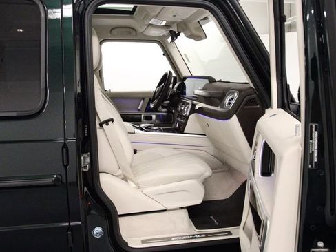 Used 2023 Mercedes-Benz G 63 AMG Squared image 27