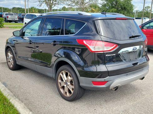 Used 2015 Ford Escape Titanium w/ Equipment Group 301A FWD image 4