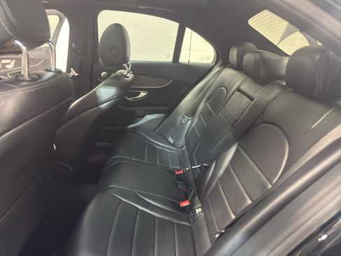 Used 2016 Mercedes-Benz C 300 4MATIC Sedan image 28