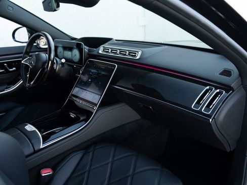 Used 2021 Mercedes-Benz Maybach S 580 Mercedes-Maybach S 580 4MATIC image 15