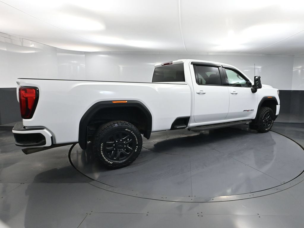 Used 2022 GMC Sierra 2500 AT4 w/ Snow Plow Prep/Camper Package AWD/4WD image 4