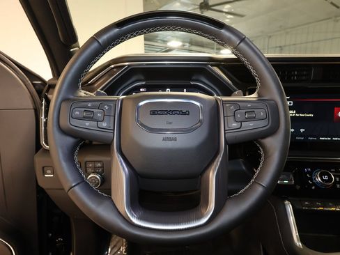 Used 2026 GMC Sierra 1500 Denali Ultimate AWD/4WD image 10