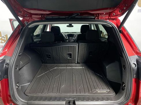 Used 2023 Chevrolet Equinox LT FWD image 22