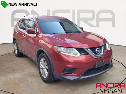 Used 2016 Nissan Rogue SV AWD/4WD image 1