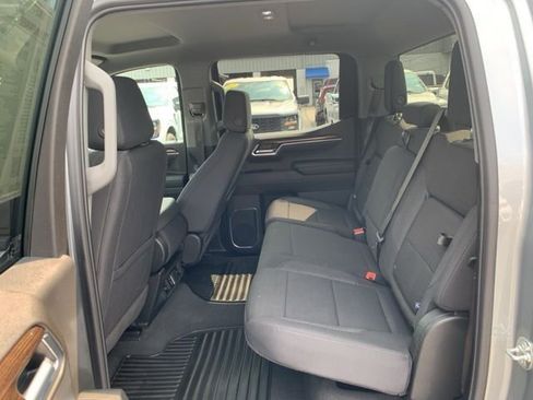 Used 2025 GMC Sierra 1500 Elevation image 24