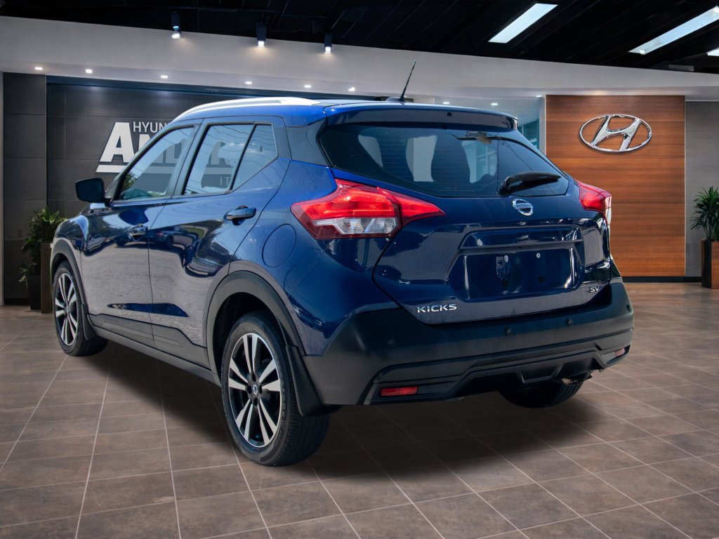 Used 2020 Nissan Kicks SV FWD image 11
